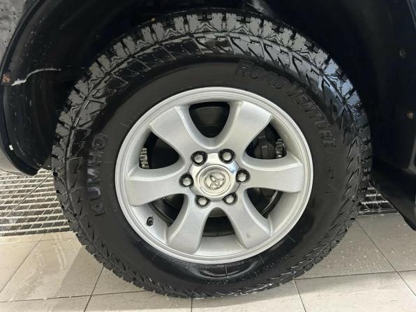 Toyota Land Cruiser Prado 120 Series Рестайлинг с пробегом 2008 года, цена 2 800 000 рублей, 325776 км, внедорожник, Автокод Объявления