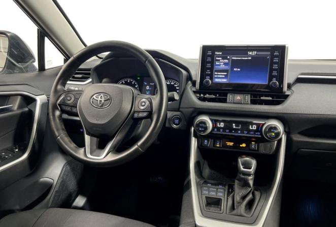 Toyota RAV4 V (XA50) с пробегом 2020 года, цена 3 100 000 рублей, 136841 км, внедорожник, Автокод Объявления