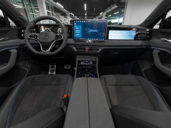 Volkswagen Tiguan III (China Market) с пробегом 2026 года, цена 4 570 000 рублей, 45 км, внедорожник, Автокод Объявления