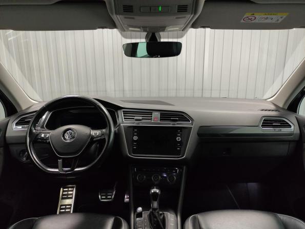 Volkswagen Tiguan II с пробегом 2018 года, цена 2 600 000 рублей, 137750 км, внедорожник, Автокод Объявления