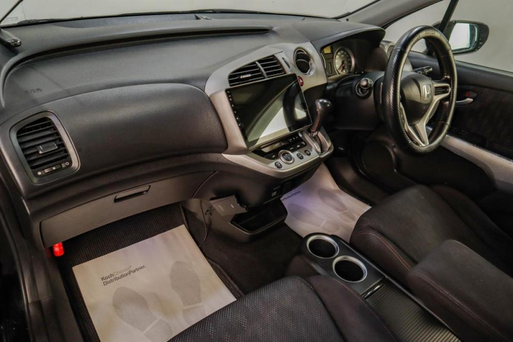 Honda Stream II Челябинск  - изображение 15