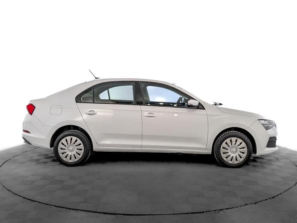 Skoda Rapid II с пробегом 2021 года, цена 1 269 000 рублей, 176346 км, лифтбек, Автокод Объявления