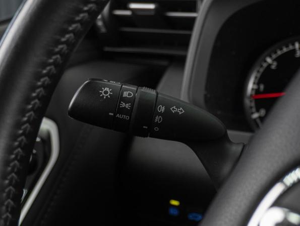 Toyota Land Cruiser 300 Series с пробегом 2021 года, цена 10 599 000 рублей, 86012 км, внедорожник, Автокод Объявления