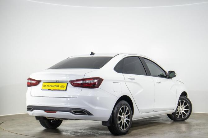 Lada (ВАЗ) Vesta I Рестайлинг (NG) с пробегом 2023 года, цена 1 329 000 рублей, 29800 км, седан, Автокод Объявления