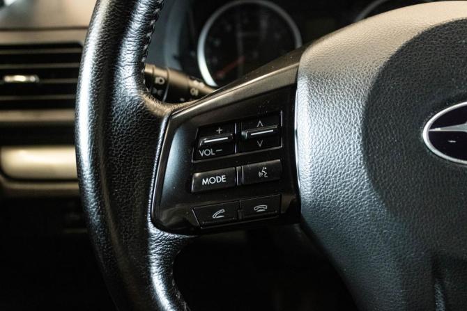 Subaru XV I с пробегом 2012 года, цена 1 240 000 рублей, 155796 км, внедорожник, Автокод Объявления