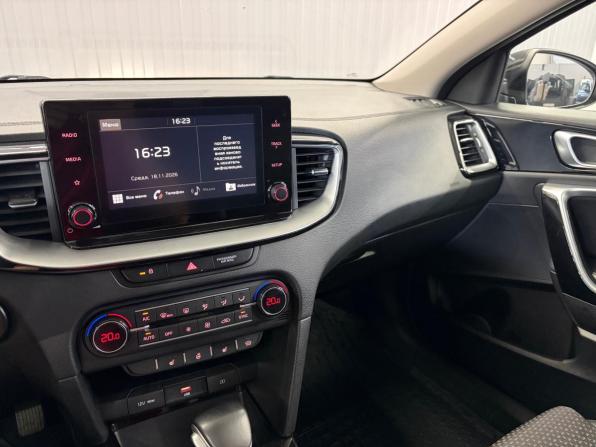 Kia Ceed III с пробегом 2021 года, цена 1 947 000 рублей, 61140 км, универсал, Автокод Объявления