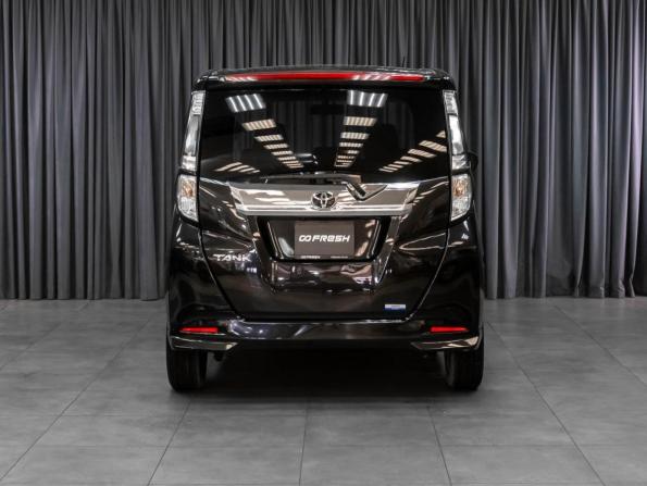 Toyota Tank I с пробегом 2018 года, цена 1 199 000 рублей, 112492 км, микровэн, Автокод Объявления