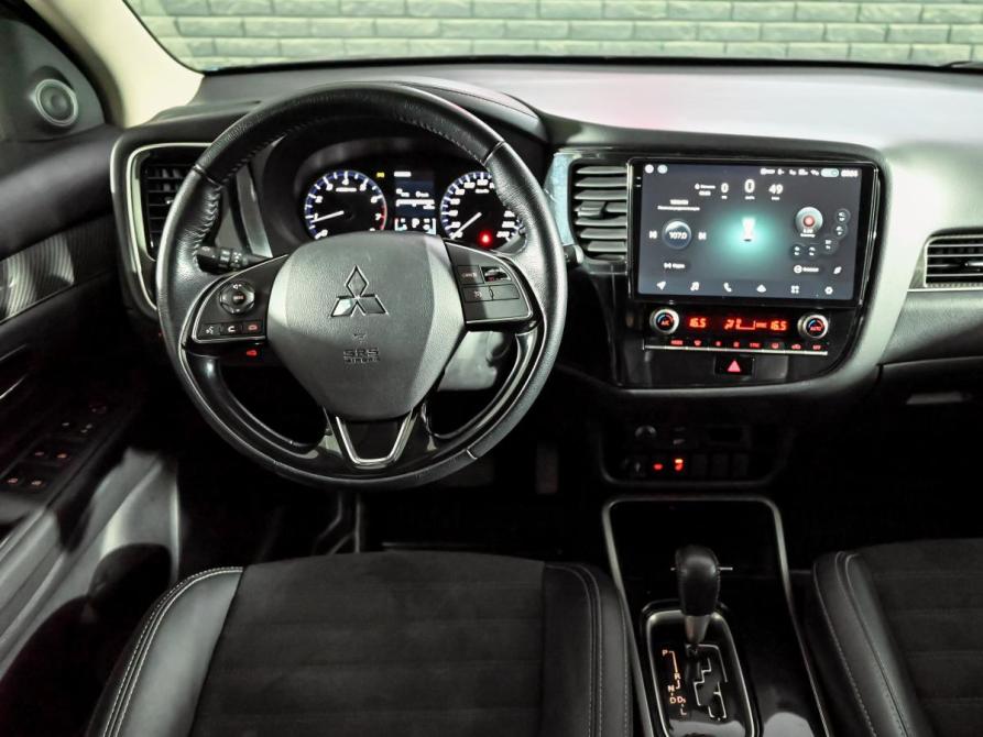 Mitsubishi Outlander III Рестайлинг 3 Екатеринбург  - изображение 17