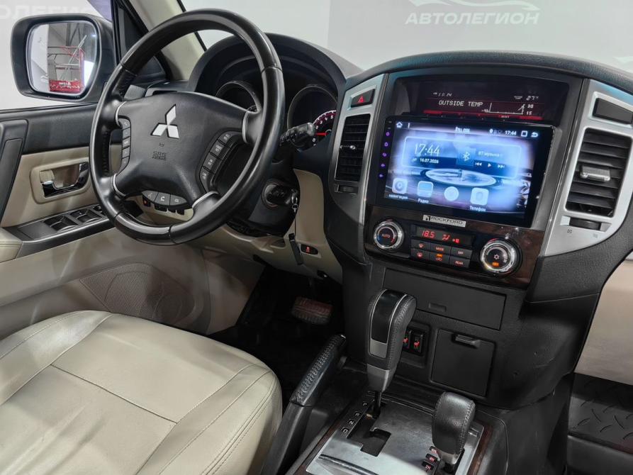 Mitsubishi Pajero IV Рестайлинг 2 Новосибирск  - изображение 14
