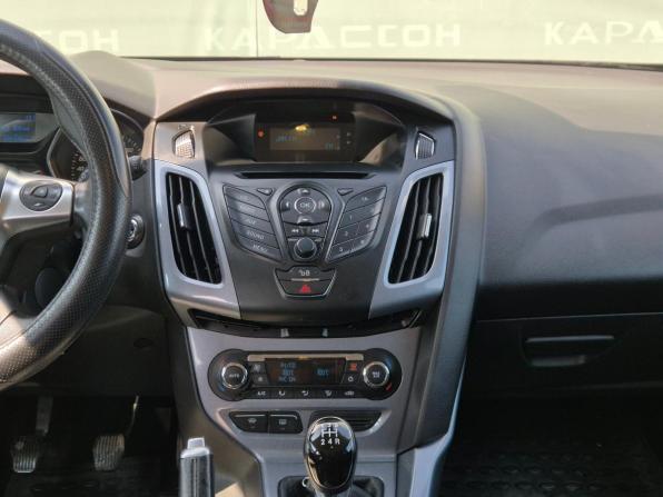Ford Focus III с пробегом 2013 года, цена 670 000 рублей, 198099 км, универсал, Автокод Объявления