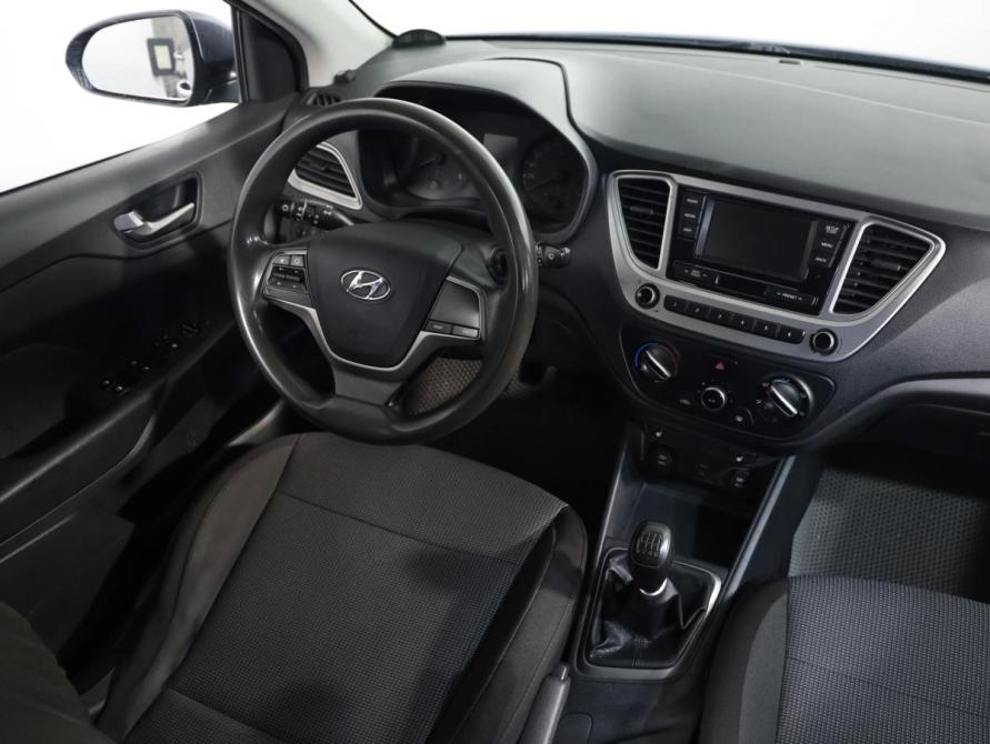 Hyundai Solaris II Санкт-Петербург  - изображение 9