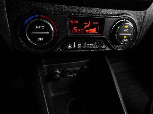 Kia Rio III с пробегом 2014 года, цена 985 000 рублей, 180471 км, седан, Автокод Объявления