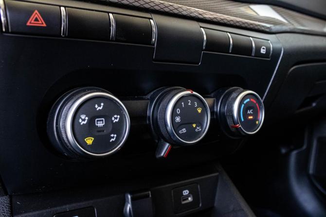 Lada (ВАЗ) Vesta I Рестайлинг (NG) с пробегом 2023 года, цена 1 250 000 рублей, 51888 км, седан, Автокод Объявления