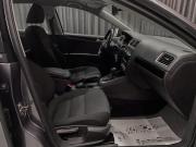 Volkswagen Jetta VI Красноярск  - изображение 27
