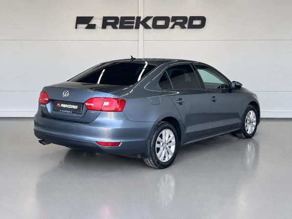 Volkswagen Jetta VI с пробегом 2013 года, цена 964 000 рублей, 226475 км, седан, Автокод Объявления