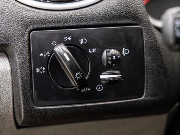 Ford Focus II Рестайлинг с пробегом 2008 года, цена 399 000 рублей, 327359 км, хэтчбек, Автокод Объявления