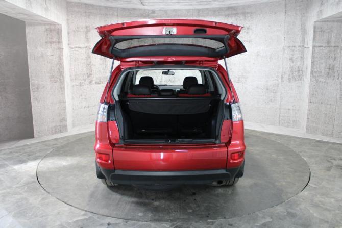 Mitsubishi Outlander II Рестайлинг с пробегом 2012 года, цена 1 295 000 рублей, 168308 км, внедорожник, Автокод Объявления