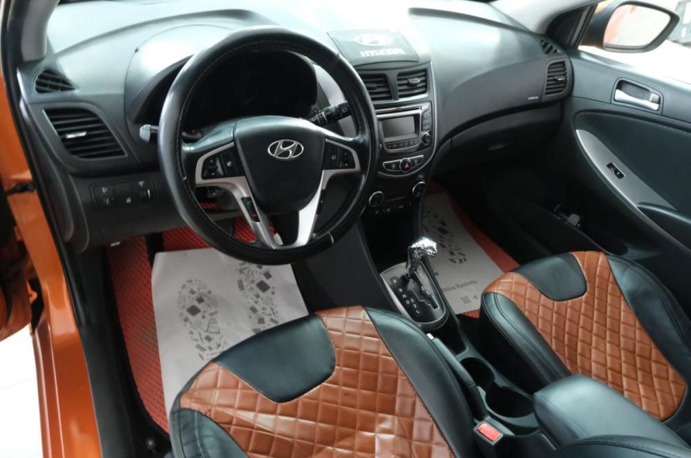 Hyundai Solaris I Рестайлинг Омск  - изображение 10