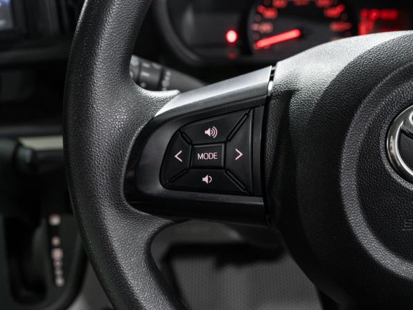 Toyota Passo III с пробегом 2017 года, цена 799 500 рублей, 110859 км, хэтчбек, Автокод Объявления