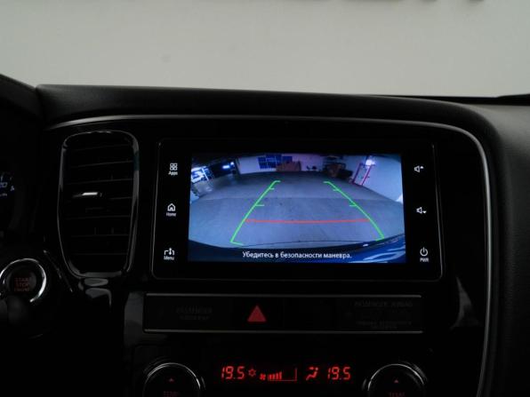 Mitsubishi Outlander III Рестайлинг 3 с пробегом 2019 года, цена 1 964 055 рублей, 144337 км, внедорожник, Автокод Объявления