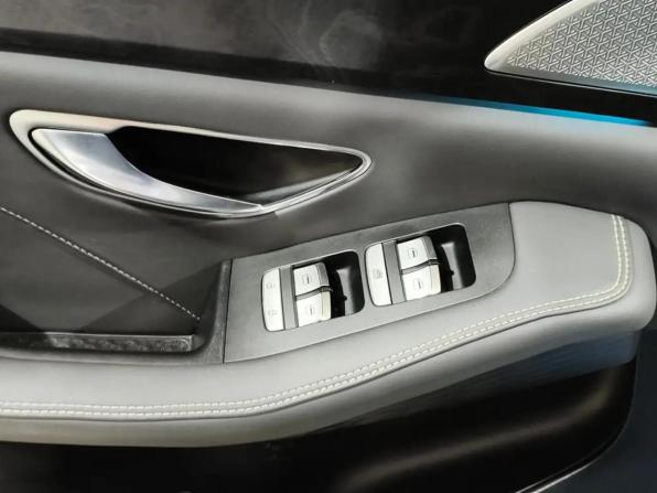 JETOUR X90+ с пробегом 2023 года, цена 2 199 000 рублей, 49677 км, внедорожник, Автокод Объявления