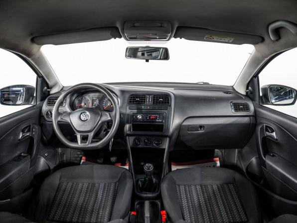Volkswagen Polo V Рестайлинг с пробегом 2019 года, цена 505 000 рублей, 404518 км, седан, Автокод Объявления