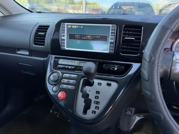 Toyota Wish I с пробегом 2005 года, цена 750 000 рублей, 534791 км, компактвэн, Автокод Объявления