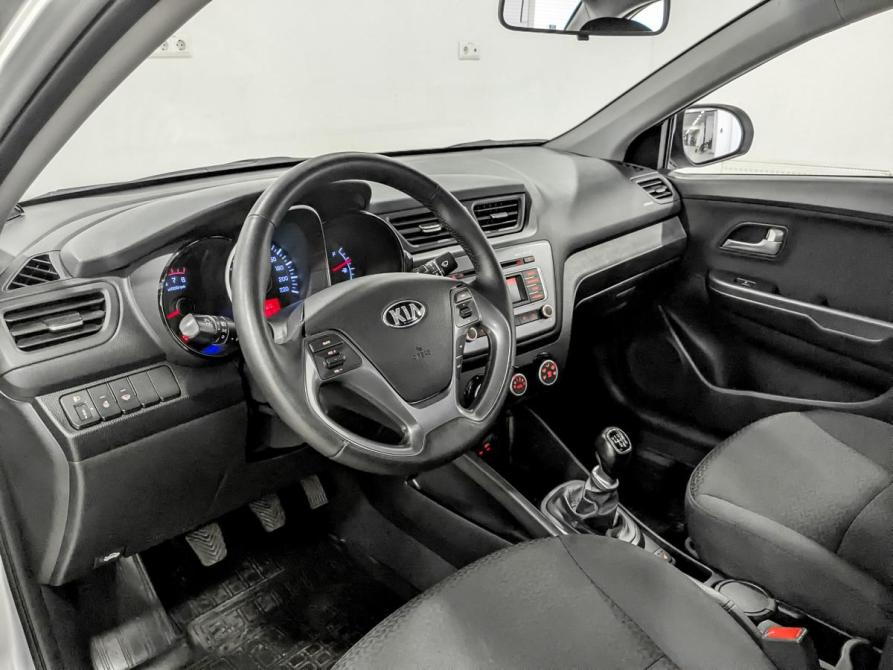 Kia Rio III Москва  - изображение 16