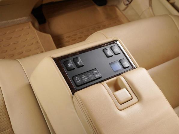 Toyota Camry VII (XV50) Рестайлинг с пробегом 2015 года, цена 2 490 000 рублей, 69295 км, седан, Автокод Объявления