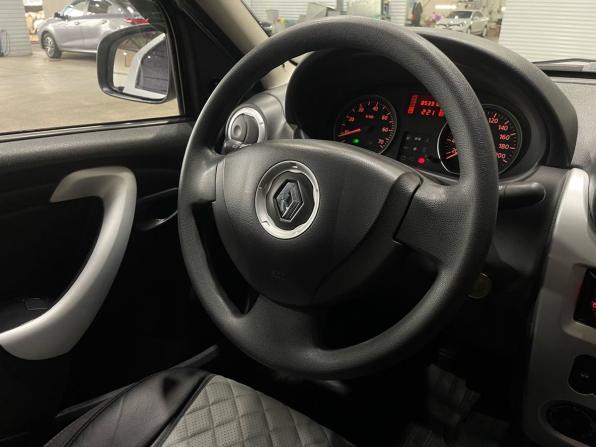 Renault Logan I Рестайлинг с пробегом 2013 года, цена 530 000 рублей, 85330 км, седан, Автокод Объявления