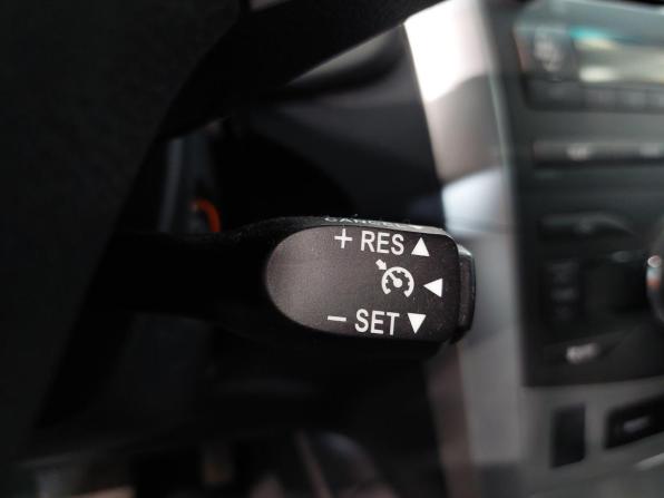 Toyota Corolla X (E140 E150) Рестайлинг с пробегом 2010 года, цена 1 035 000 рублей, 196400 км, седан, Автокод Объявления