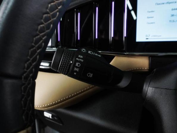 Geely Atlas II с пробегом 2022 года, цена 2 549 000 рублей, 64907 км, внедорожник, Автокод Объявления