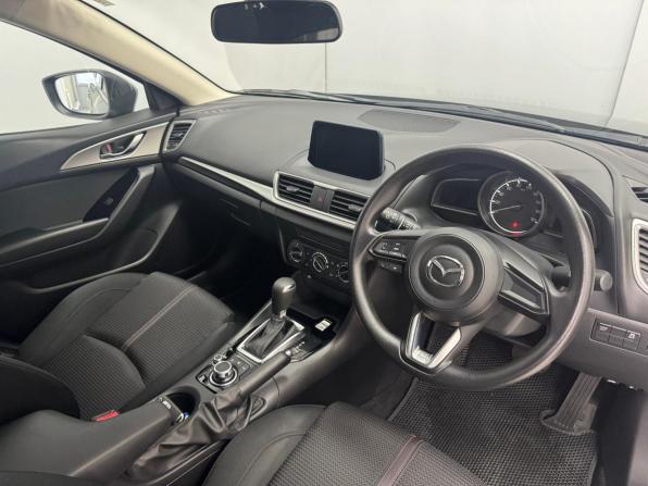 Mazda Axela III Рестайлинг с пробегом 2016 года, цена 1 265 000 рублей, 53130 км, хэтчбек, Автокод Объявления