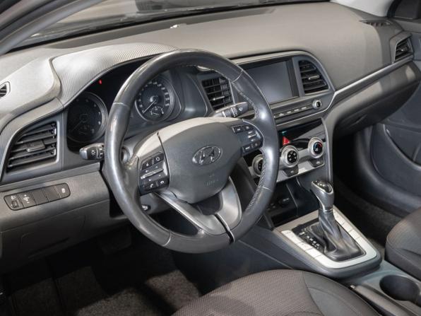 Hyundai Elantra VI (AD) с пробегом 2019 года, цена 1 602 700 рублей, 83400 км, седан, Автокод Объявления