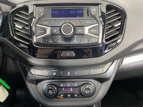 Lada (ВАЗ) Vesta I с пробегом 2021 года, цена 1 099 000 рублей, 61000 км, седан, Автокод Объявления
