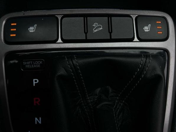 Hyundai Creta I с пробегом 2017 года, цена 1 240 000 рублей, 60124 км, внедорожник, Автокод Объявления
