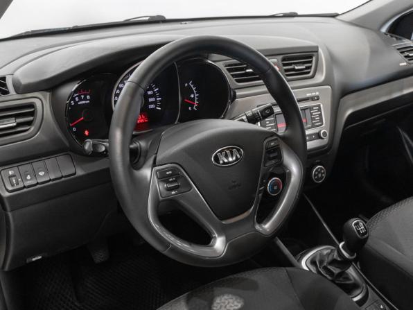 Kia Rio III Рестайлинг с пробегом 2016 года, цена 1 120 000 рублей, 87108 км, седан, Автокод Объявления