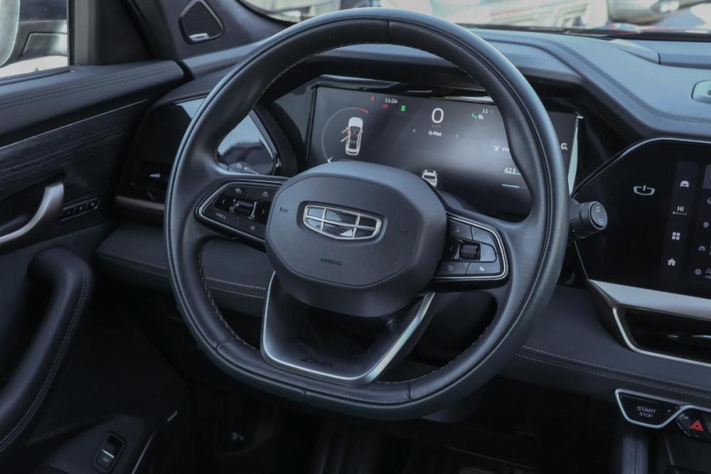 Geely Monjaro I Москва  - изображение 27