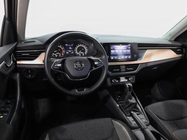 Skoda Kamiq I с пробегом 2023 года, цена 2 599 000 рублей, 25801 км, внедорожник, Автокод Объявления