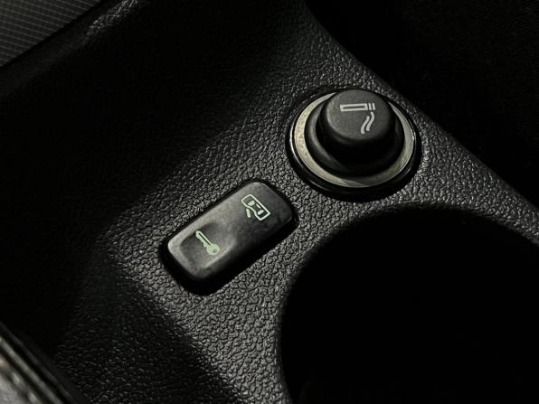 Skoda Octavia II (A5) Рестайлинг с пробегом 2013 года, цена 1 190 000 рублей, 140000 км, лифтбек, Автокод Объявления