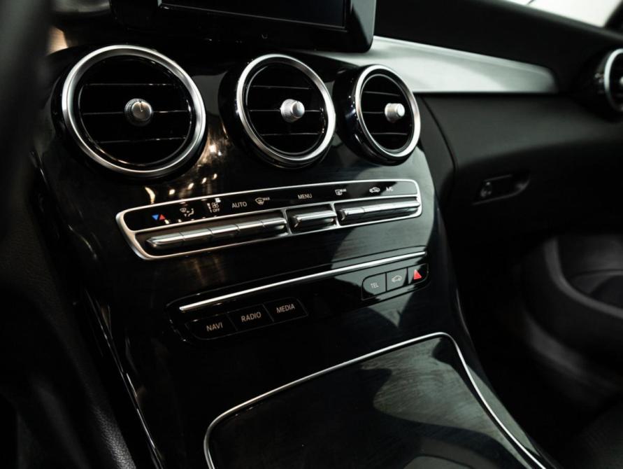 Mercedes-Benz C-Класс IV (W205) Рестайлинг Санкт-Петербург  - изображение 17