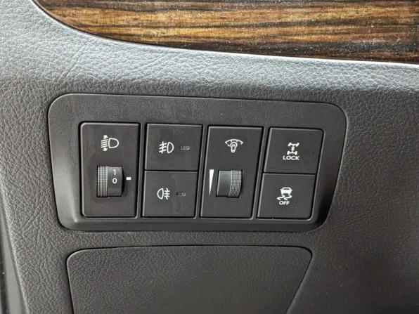 Hyundai Santa Fe II Рестайлинг с пробегом 2011 года, цена 1 199 000 рублей, 197916 км, внедорожник, Автокод Объявления
