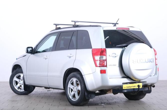 Suzuki Grand Vitara II с пробегом 2008 года, цена 899 000 рублей, 243000 км, внедорожник, Автокод Объявления