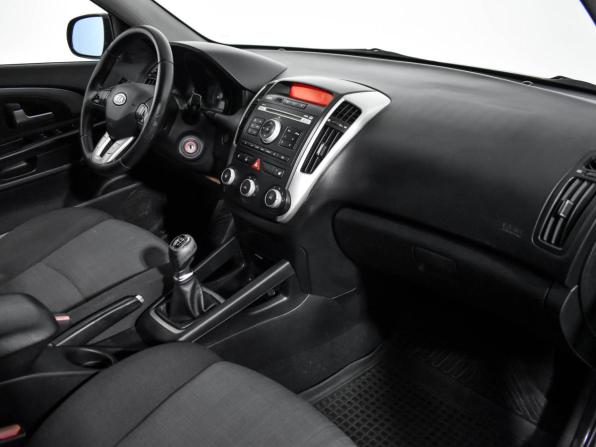 Kia Ceed I Рестайлинг с пробегом 2011 года, цена 590 000 рублей, 220316 км, хэтчбек, Автокод Объявления