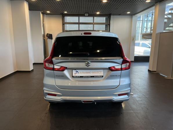 Suzuki Ertiga II Рестайлинг с пробегом 2022 года, цена 1 850 000 рублей, 150193 км, компактвэн, Автокод Объявления