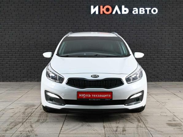 Kia Ceed II Рестайлинг с пробегом 2018 года, цена 1 420 000 рублей, 156466 км, универсал, Автокод Объявления