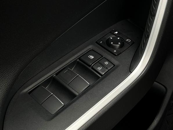 Toyota RAV4 V (XA50) с пробегом 2020 года, цена 3 350 500 рублей, 77010 км, внедорожник, Автокод Объявления