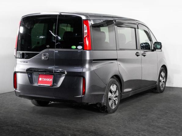 Honda Stepwgn V с пробегом 2015 года, цена 1 730 000 рублей, 127705 км, минивэн, Автокод Объявления