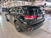 Toyota Highlander III (XU50) Рестайлинг Москва  - изображение 36