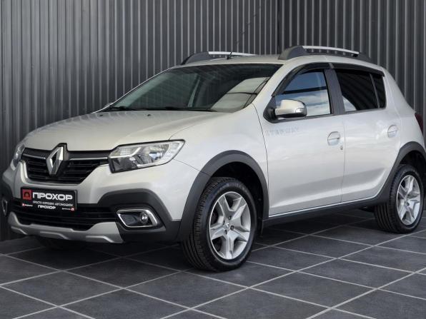 Renault Sandero II Рестайлинг с пробегом 2019 года, цена 1 197 000 рублей, 34434 км, хэтчбек, Автокод Объявления